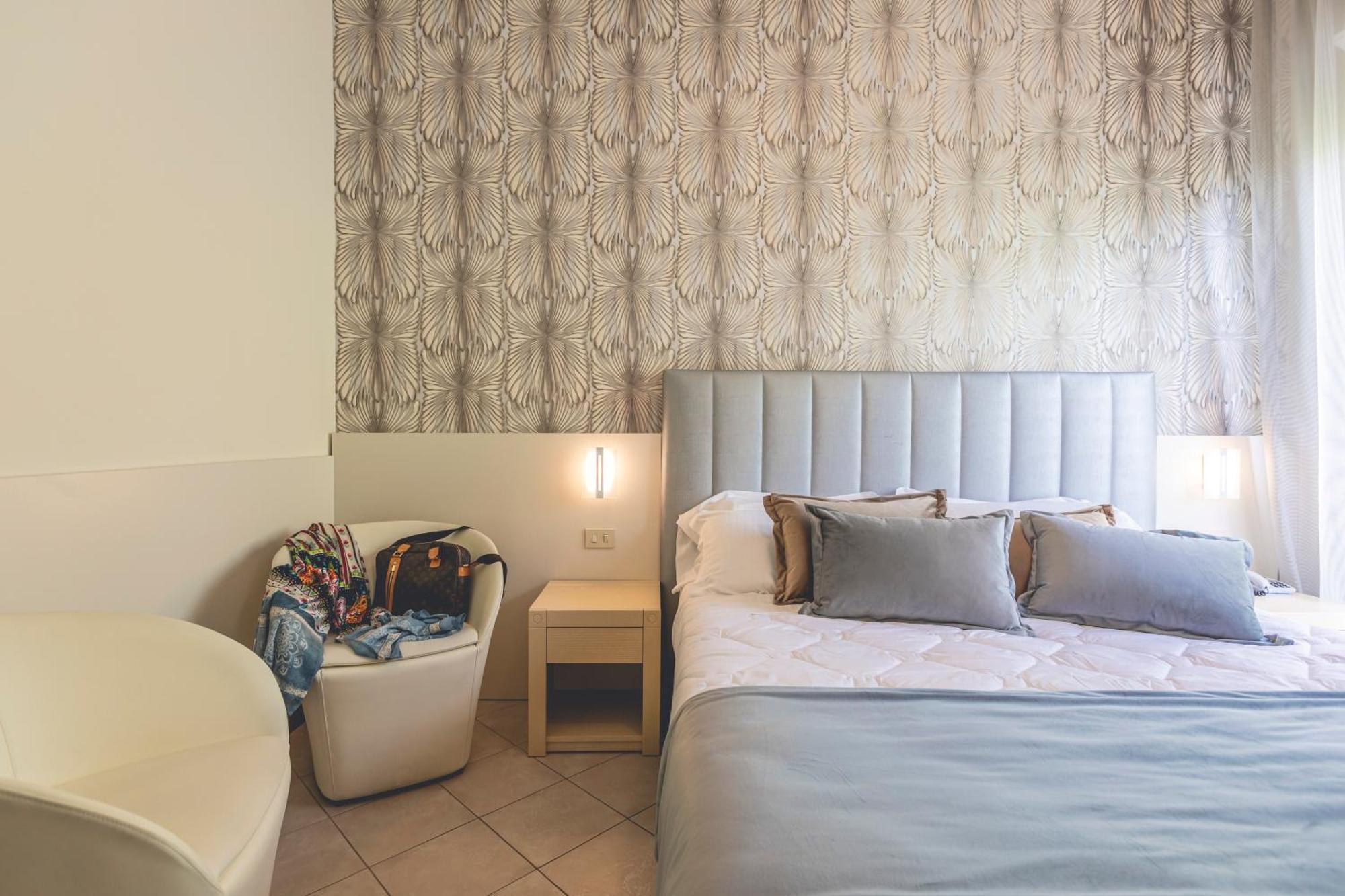Hotel Athena Cervia Exterior foto