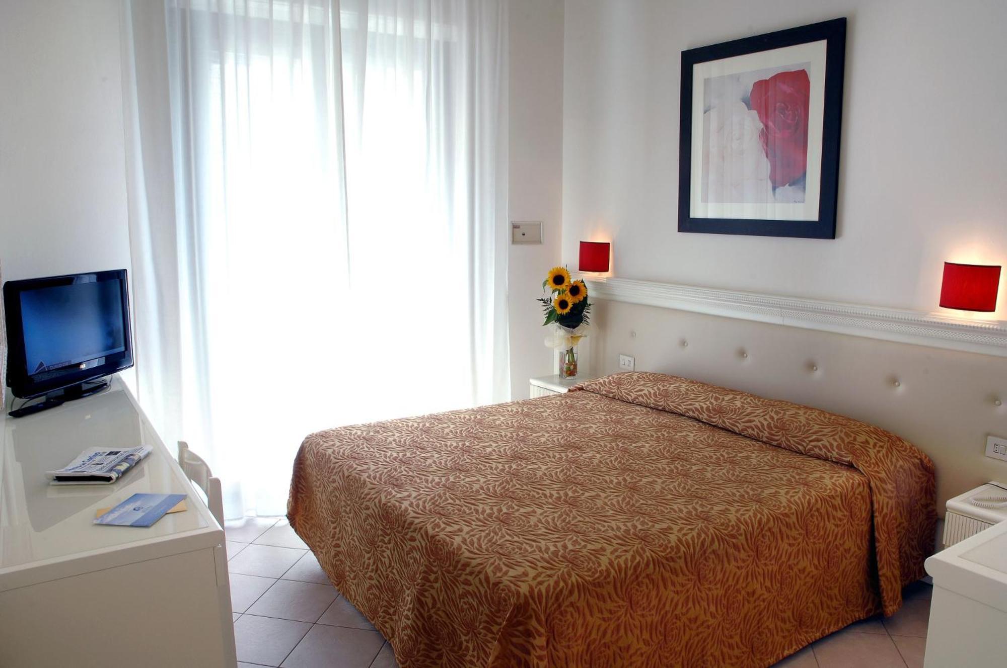 Hotel Athena Cervia Exterior foto