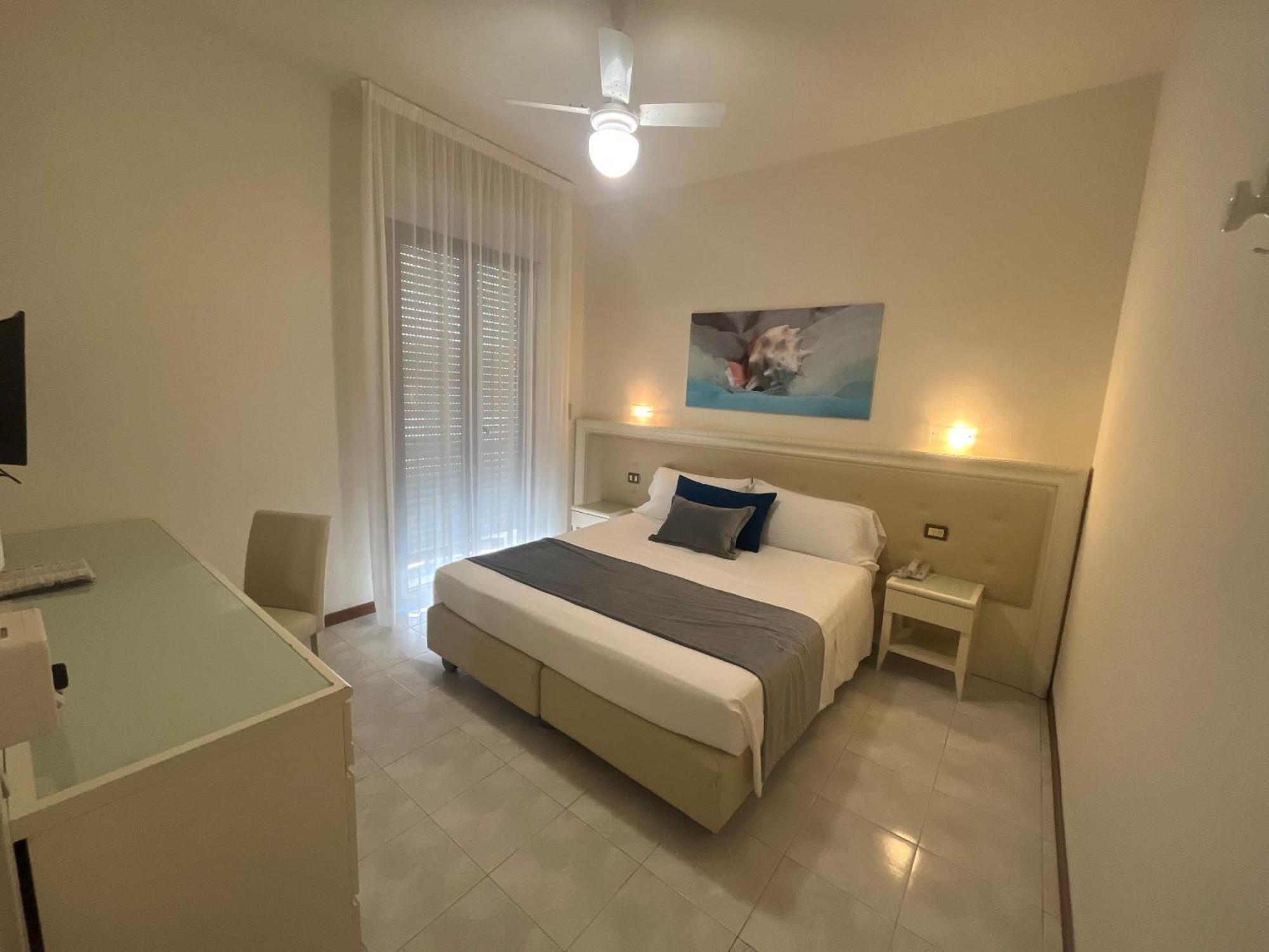 Hotel Athena Cervia Exterior foto